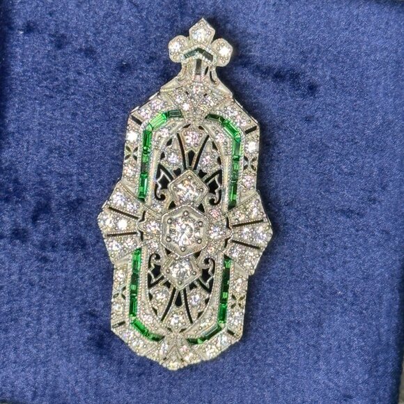 Roaring 20's Art Deco Reto Sterling Silver Lab Created Diamond & Emerald Pendant - Picture 9 of 13